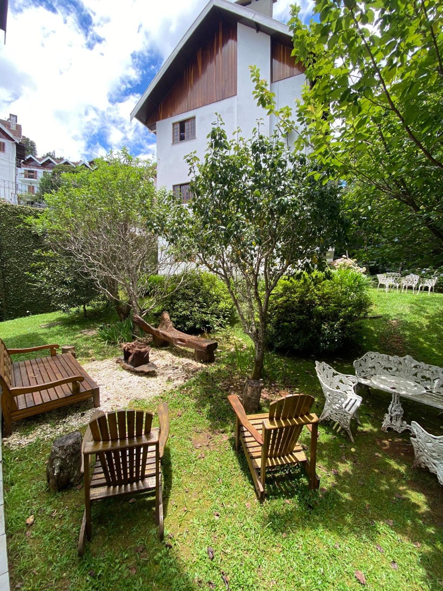 Apartamento Em Condominio Campos Do Jordao Bagian luar foto