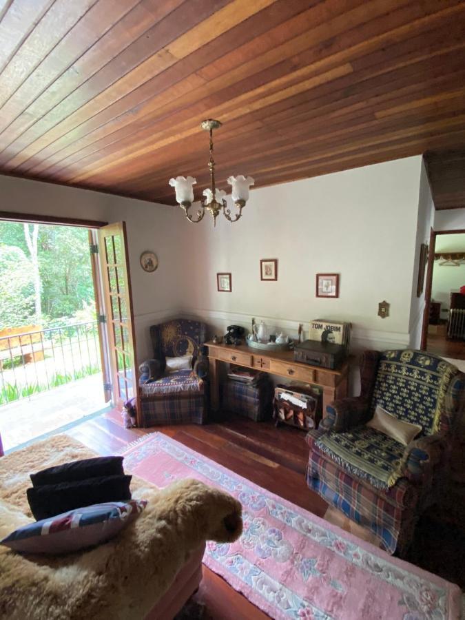 Apartamento Em Condominio Campos Do Jordao Bagian luar foto