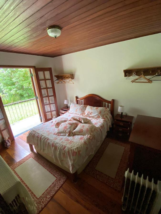 Apartamento Em Condominio Campos Do Jordao Bagian luar foto