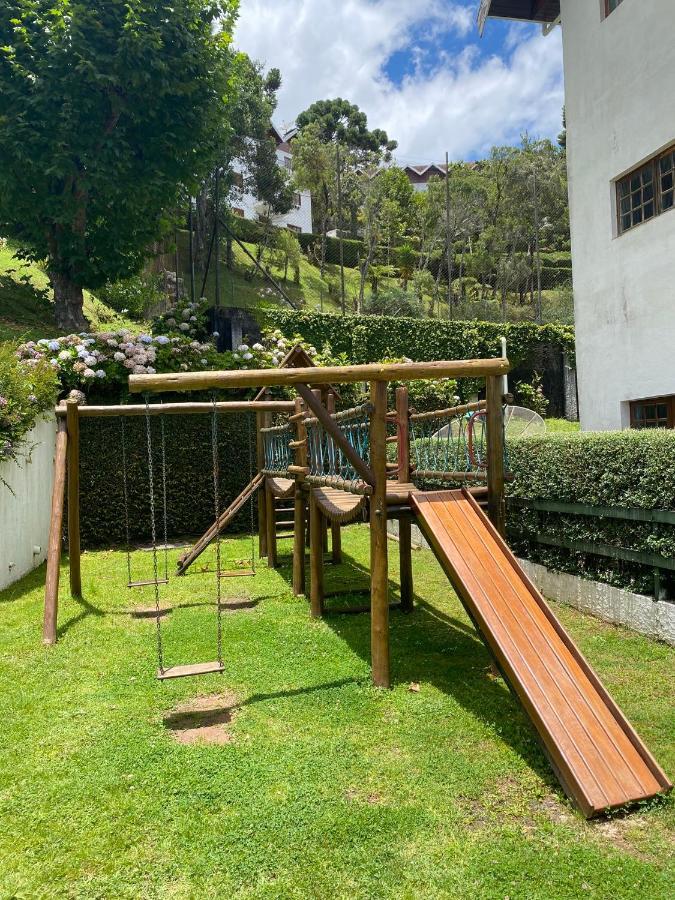 Apartamento Em Condominio Campos Do Jordao Bagian luar foto