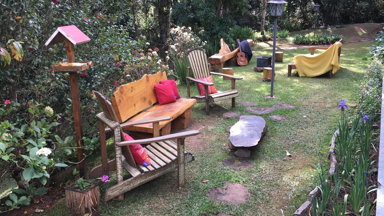Apartamento Em Condominio Campos Do Jordao Bagian luar foto